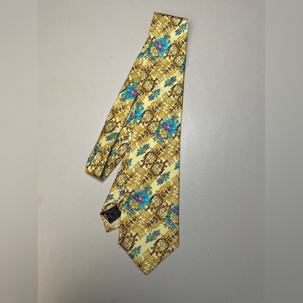 Vintage Gianni Versace Baroque Floral Bouquet‎ 100% Silk Tie READ B1